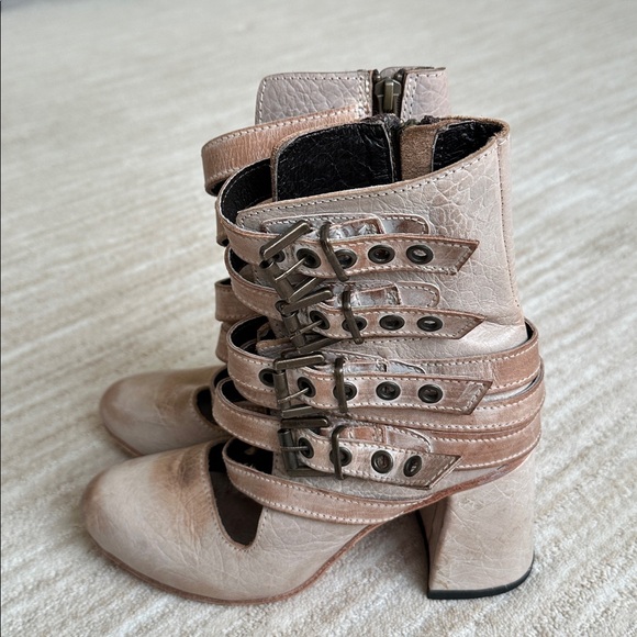 FREEBIRD by Steven Tali Strappy Women's Heeled Boots Booties Taupe Size 7 - Picture 5 of 17